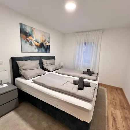 Designer In Erstbezug 75 Tv Mit Netflix Und Offene Küche Wehome Premium *